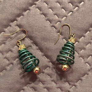 🤑🤑 ANY 3 FOR $10 ITEM - Christmas tree dangle earrings
